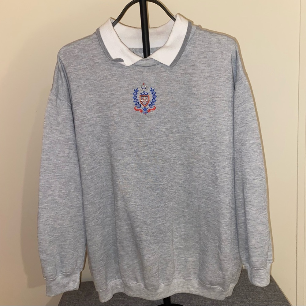 Vintage 90's Jaclyn Smith Sport Gray Crewneck Sweater Embroidery Detail Size XL